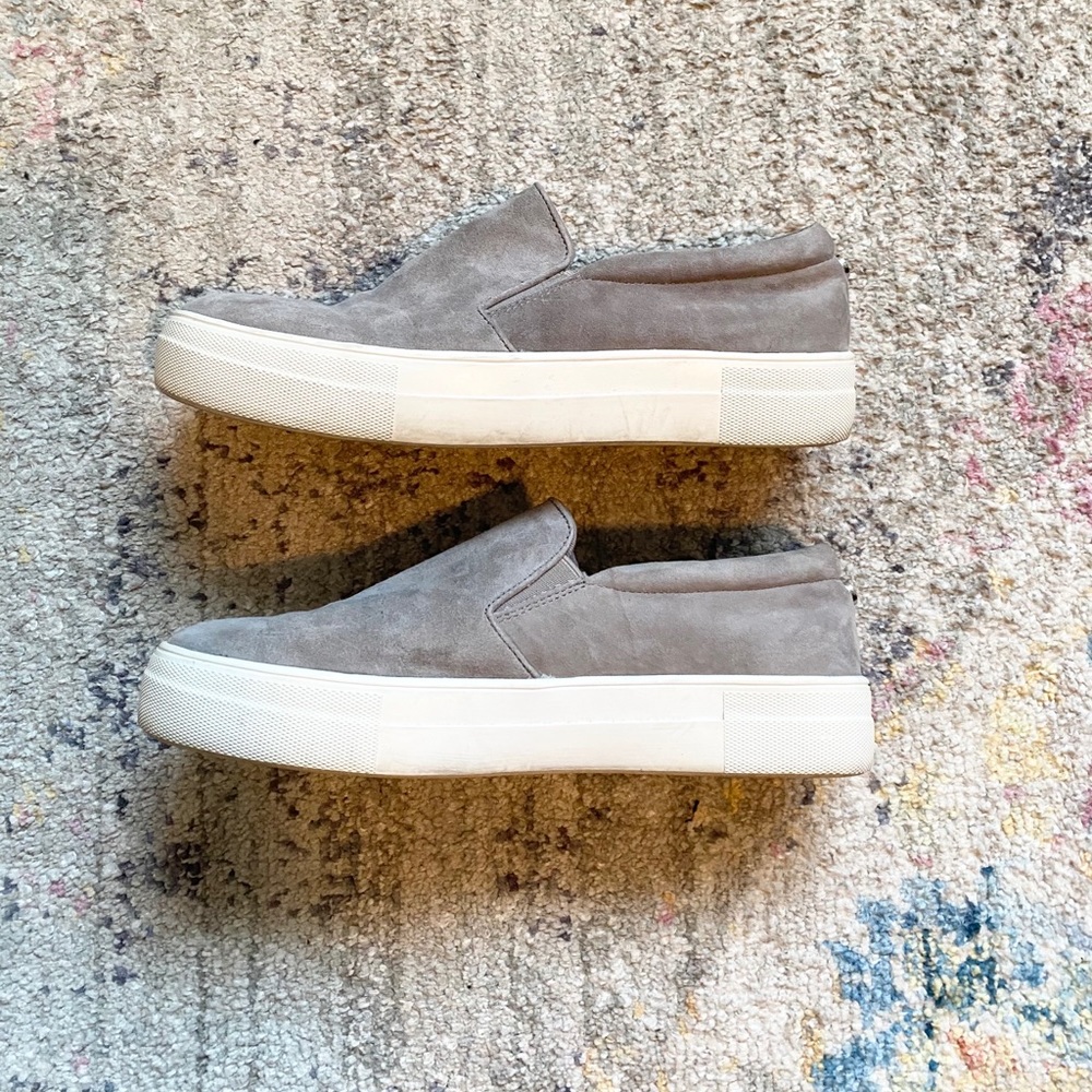 Steve Madden Gills Sneakers